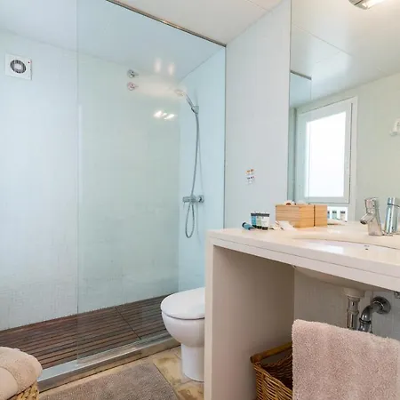 Apartment Filosia 2 *